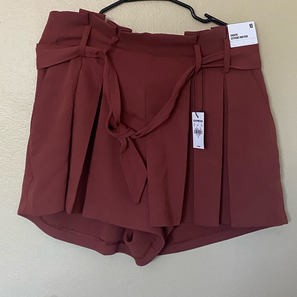 Express orange shorts size 10